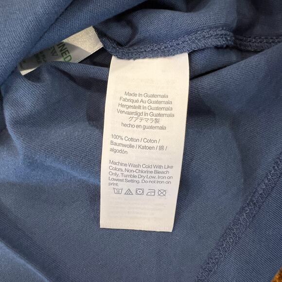 **NWT J. Crew Men's Blue W/Beagle in Christmas Sweater Graphic Tee - SIZE MEDIUM - Picture 5 of 5